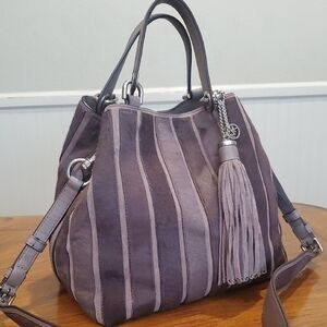 Like NEW Michael Kors Brooklyn Applique shoulder Bag Taupe